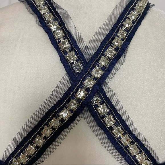 💛 XS 💛 NWT Anthro Embellished Halter Top Crystals Sparkle Bling Silky - Picture 3 of 10